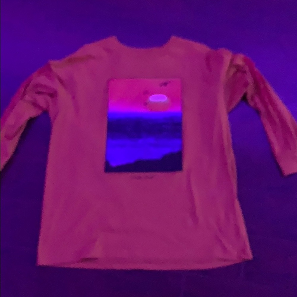 Long sleeve tee